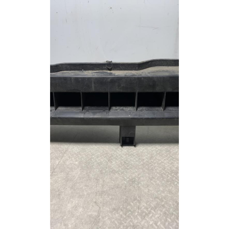 Renfort pare choc arriere (traverse) RENAULT CLIO 3 PHASE 1 d’occasion