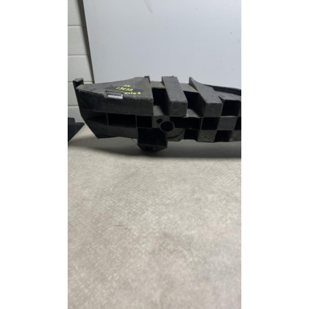 Renfort pare choc arriere (traverse) RENAULT CLIO 3 PHASE 1 d’occasion