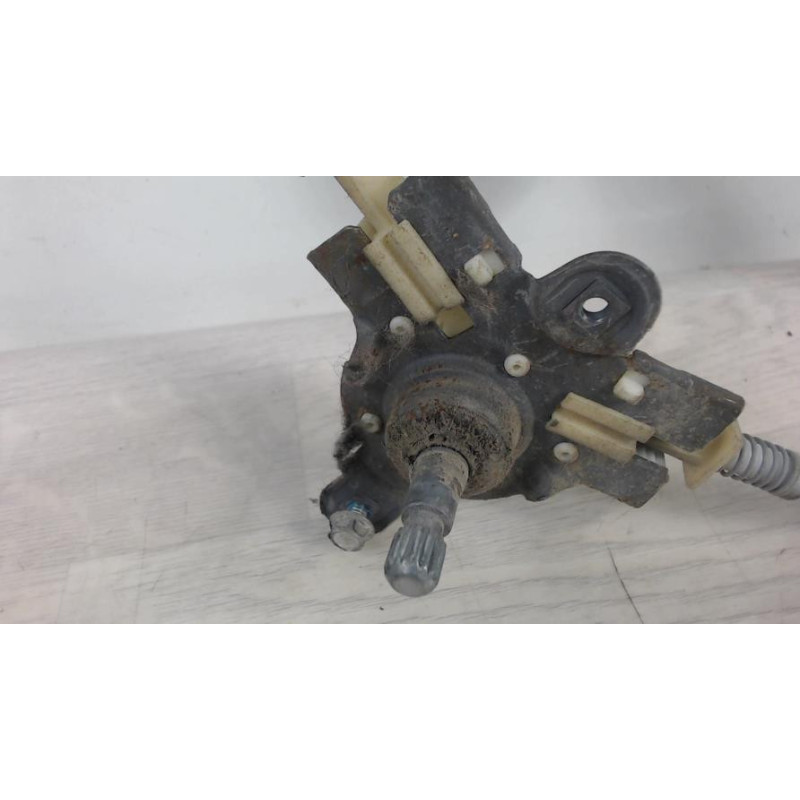 Leve vitre mecanique arriere gauche SEAT CORDOBA 1 PHASE 1 d’occasion