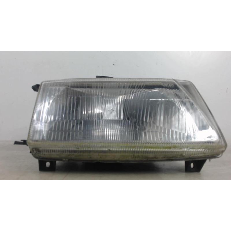 Optique avant principal droit (feux)(phare) SEAT CORDOBA 1 PHASE 1 d’occasion