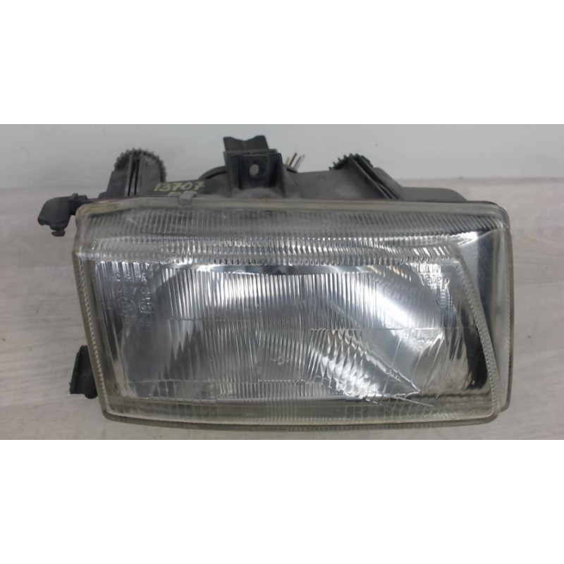Optique avant principal droit (feux)(phare) SEAT CORDOBA 1 PHASE 1 d’occasion