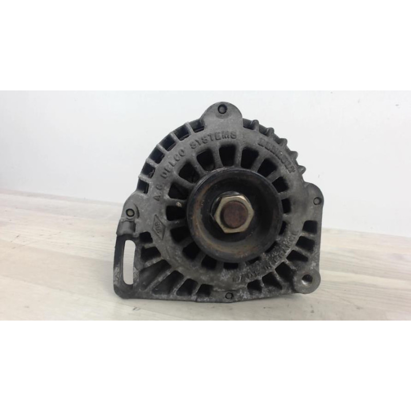 Alternateur RENAULT CLIO 1 PHASE 3 d’occasion