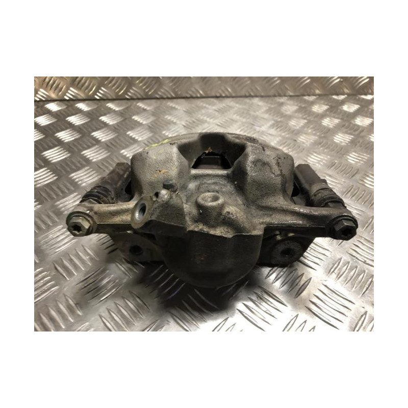 Etrier avant gauche (freinage) CITROEN BERLINGO 3 M d’occasion