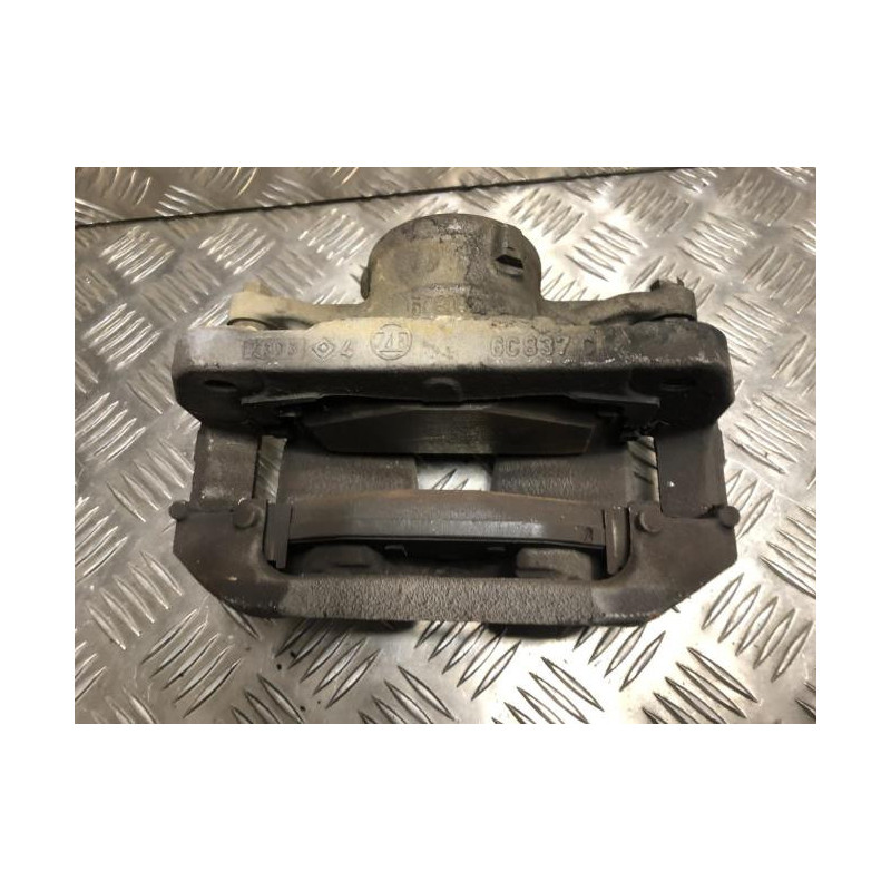 Etrier avant gauche (freinage) CITROEN BERLINGO 3 M d’occasion