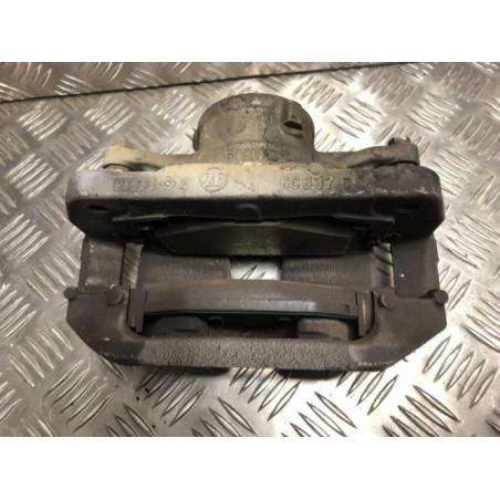 Etrier avant gauche (freinage) CITROEN BERLINGO 3 M d’occasion