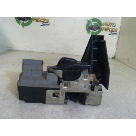 Serrure avant gauche PEUGEOT 307 PHASE 2 d’occasion