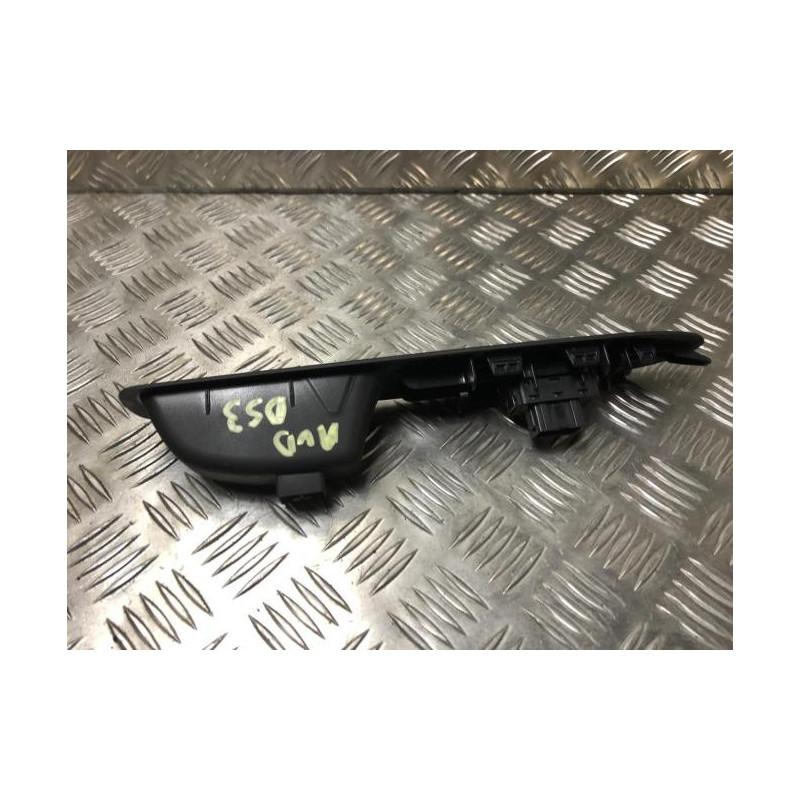 Interrupteur de leve vitre avant droit DS DS3 PHASE 3 d’occasion