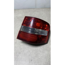 Feu arriere principal droit (feux) FIAT STILO BREAK d’occasion