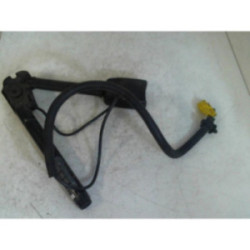 Pretensionneur de ceinture avant gauche OPEL  d’occasion