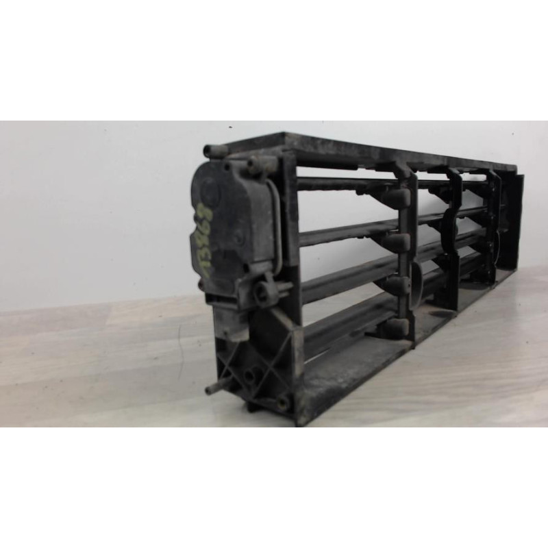 Deflecteur RENAULT CLIO 4 PHASE 1 d’occasion