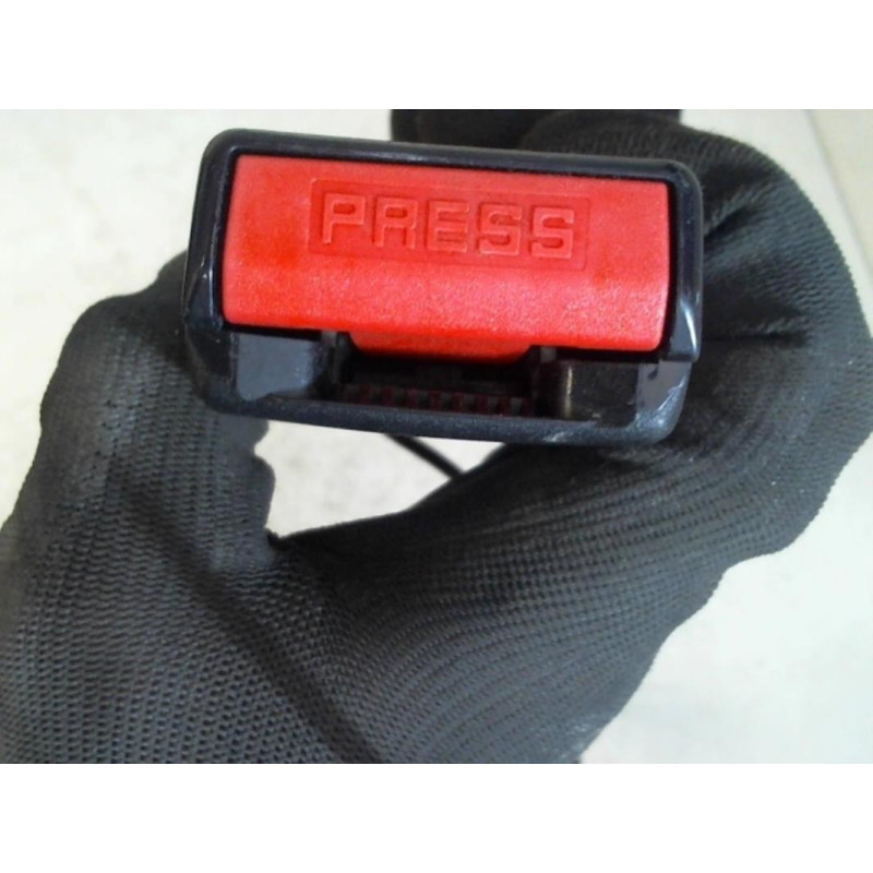 Attache ceinture arriere gauche PEUGEOT 207 PHASE 2 d’occasion