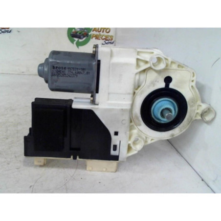 Moteur leve vitre avant droit CITROEN C4 1 PHASE 1 d’occasion