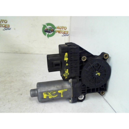 Moteur essuie glace avant gauche FORD  d’occasion