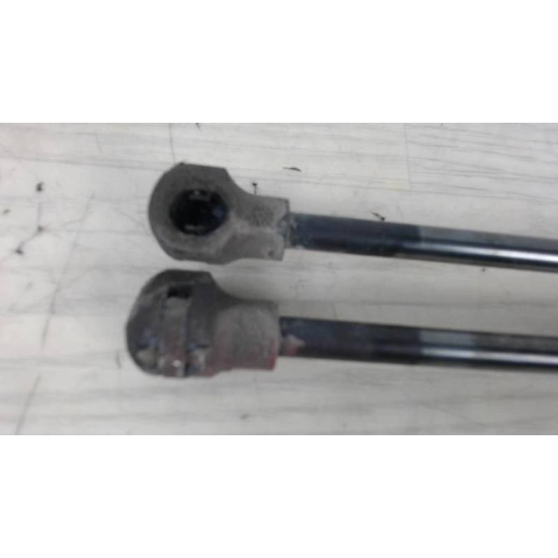 Verin de coffre RENAULT CLIO 4 PHASE 1 d’occasion