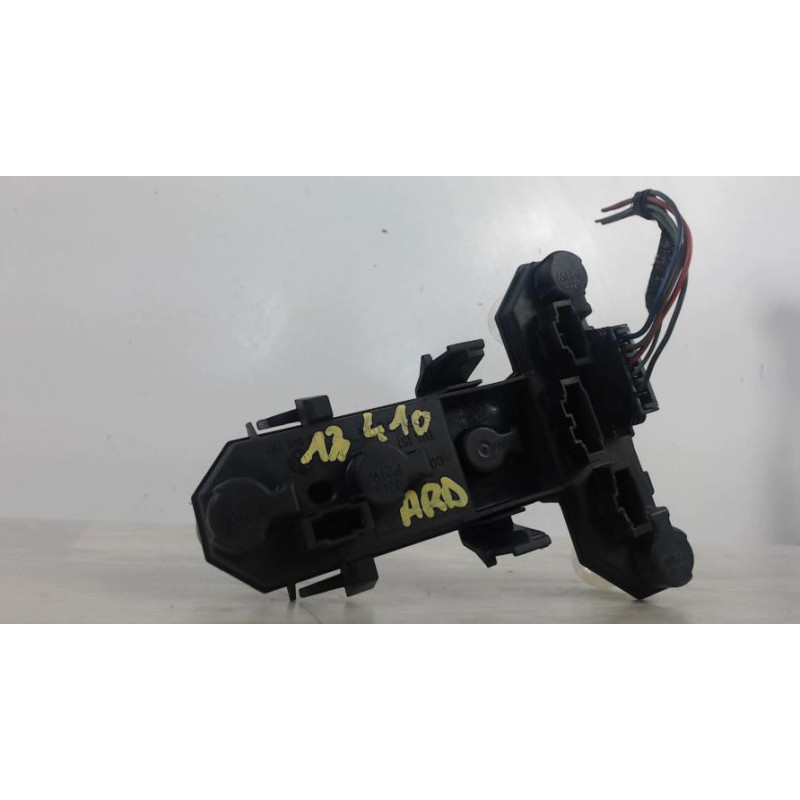 Platine feu arriere droit VOLKSWAGEN GOLF 4 d’occasion