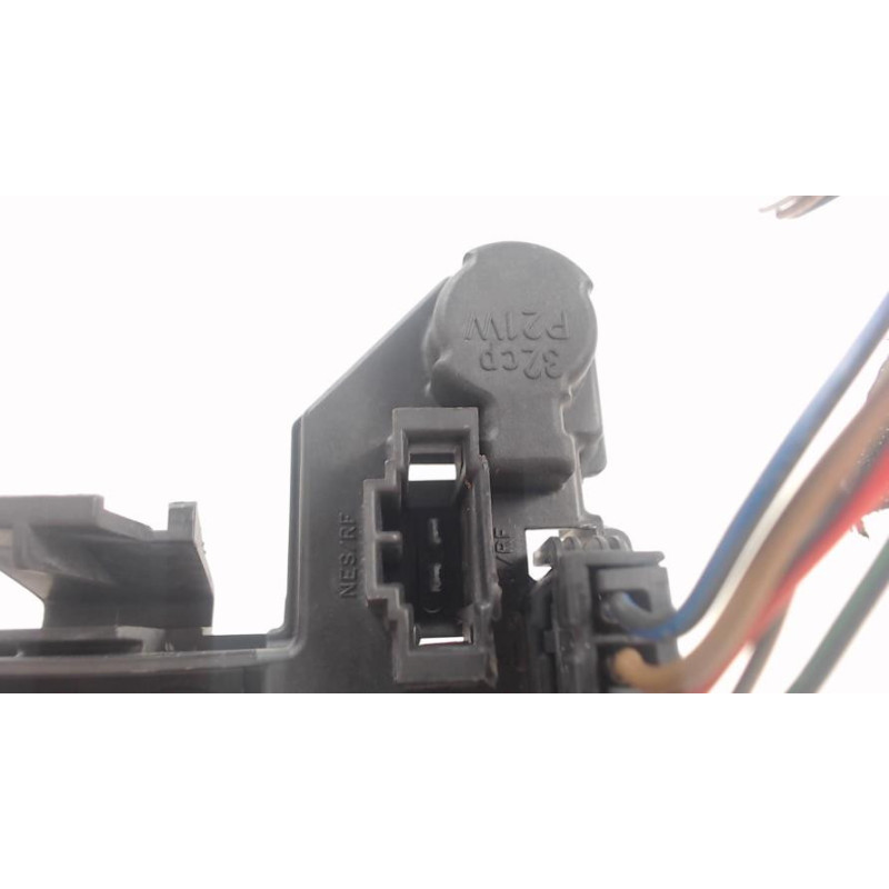 Platine feu arriere droit VOLKSWAGEN GOLF 4 d’occasion