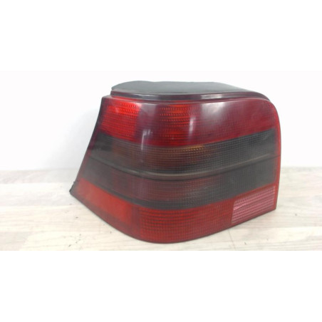 Feu arriere principal gauche (feux) VOLKSWAGEN GOLF 4 d’occasion