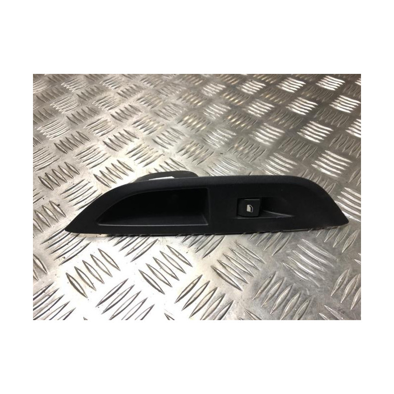 Interrupteur de leve vitre arriere droit PEUGEOT 2008 2 d’occasion