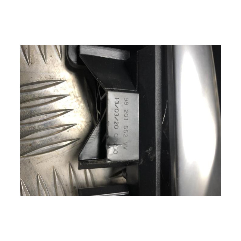 Poignee interieur arriere droit PEUGEOT 2008 2 d’occasion
