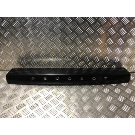 Baguette de coffre PEUGEOT 2008 2 d’occasion