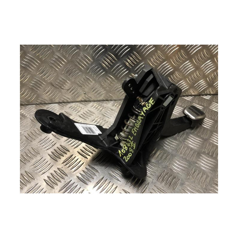 Pedalier d'embrayage PEUGEOT 2008 2 d’occasion