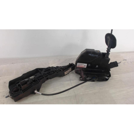 Serrure avant droit RENAULT CLIO 4 PHASE 1 d’occasion