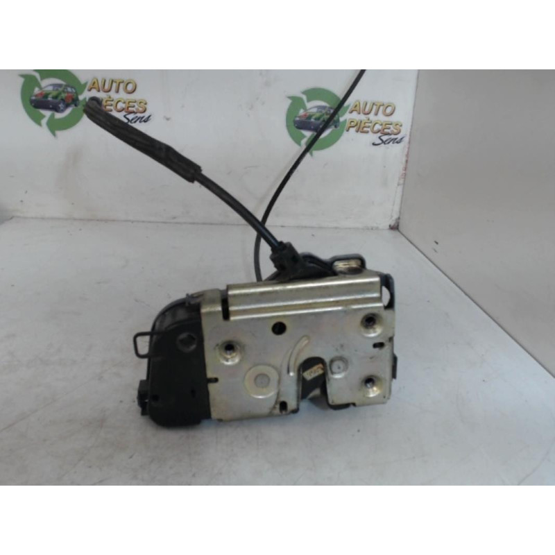 Serrure arriere droit RENAULT GRAND SCENIC 2 PHASE 1 d’occasion