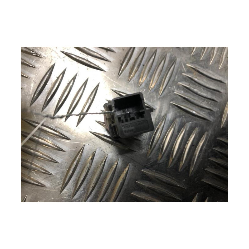 Bouton de warning PEUGEOT PARTNER 1 PHASE 2 d’occasion