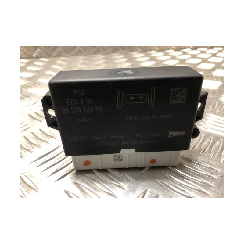 Boitier d'aide au stationnement PEUGEOT 2008 2 d’occasion