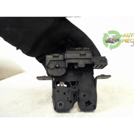 Serrure de hayon RENAULT  d’occasion