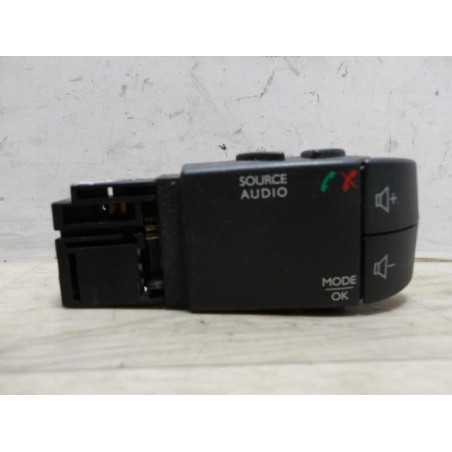 Commande autoradio RENAULT CLIO 4 PHASE 1 d’occasion