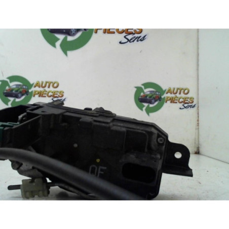 Serrure avant gauche OPEL ZAFIRA B PHASE 1 d’occasion