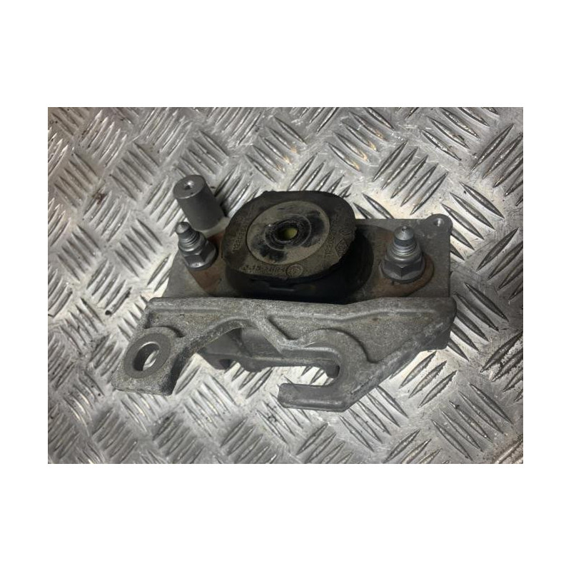 Support moteur gauche RENAULT CLIO 4 PHASE 1 d’occasion