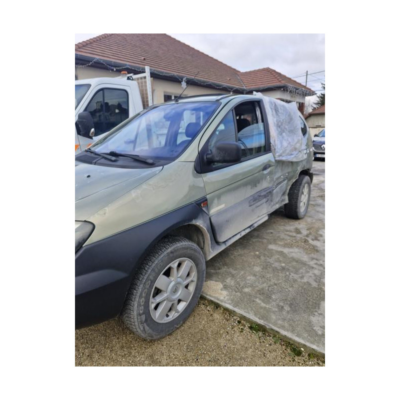 Compresseur clim RENAULT SCENIC 1 PHASE 2 d’occasion
