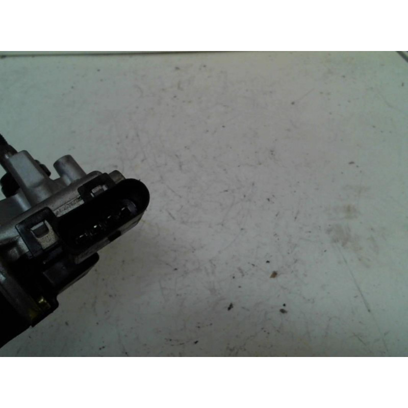 Mot. essuie glace avant VOLKSWAGEN FOX d’occasion