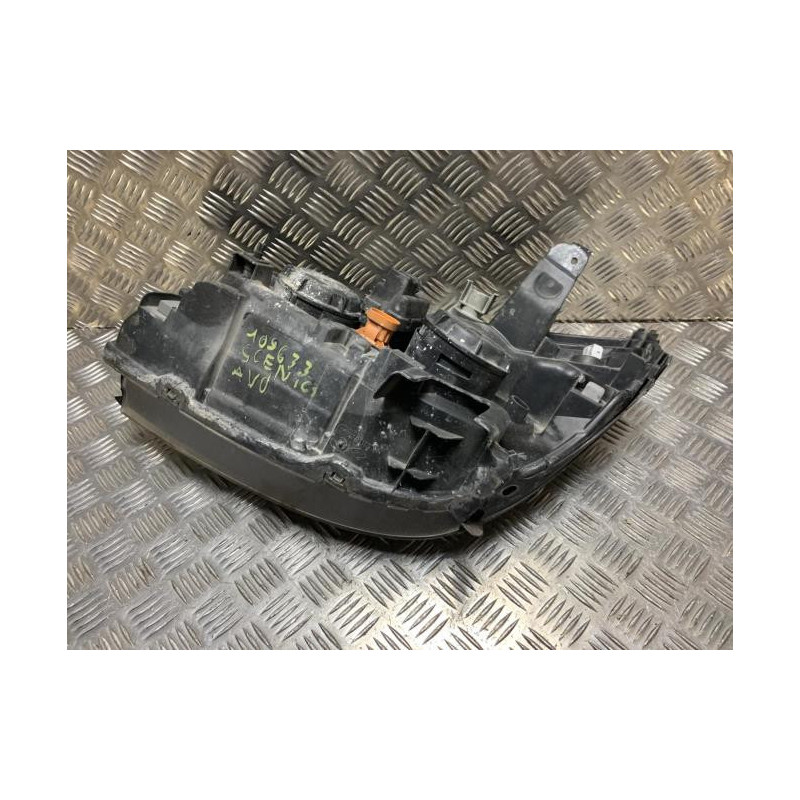 Optique avant principal droit (feux)(phare) RENAULT SCENIC 1 PHASE 2 d’occasion