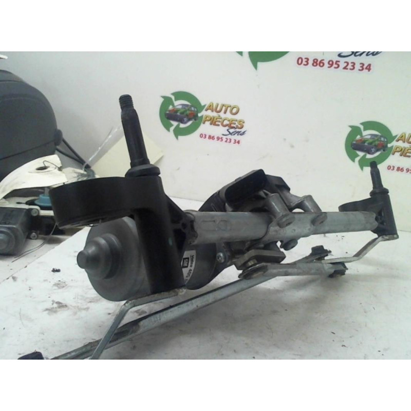 Moteur essuie glace avant OPEL CORSA D PHASE 2 d’occasion