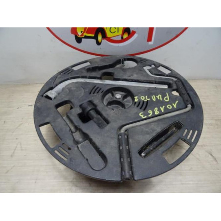 Cric (Ensemble depannage) FIAT PUNTO 2 d’occasion