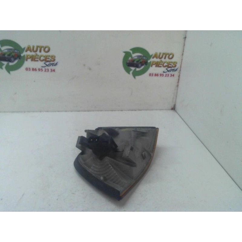Optique avant secondaire gauche (feux)(clignotant) BMW SERIE 3 (E36) d’occasion