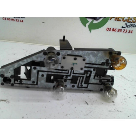 Platine feu arriere droit PEUGEOT 406 PHASE 2 d’occasion