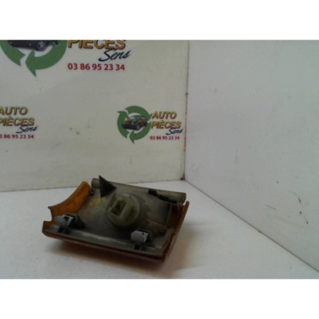Optique avant secondaire droit (feux)(clignotant) FORD TRANSIT CONNECT 2 PHASE 1 d’occasion
