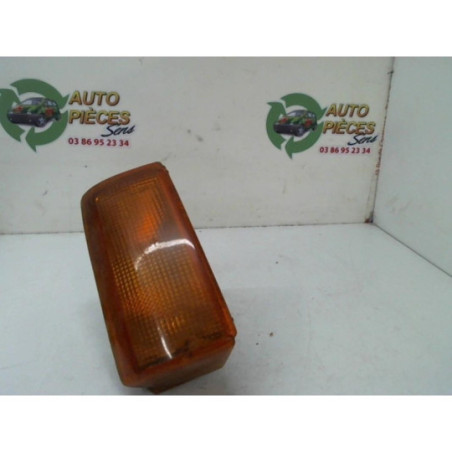 Optique avant secondaire droit (feux)(clignotant) RENAULT  d’occasion