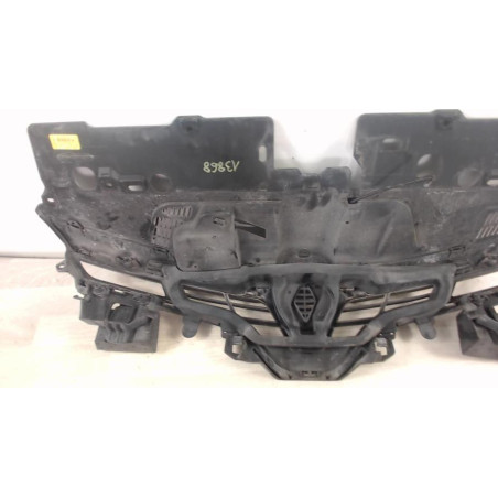 Calandre RENAULT CLIO 4 PHASE 1 d’occasion
