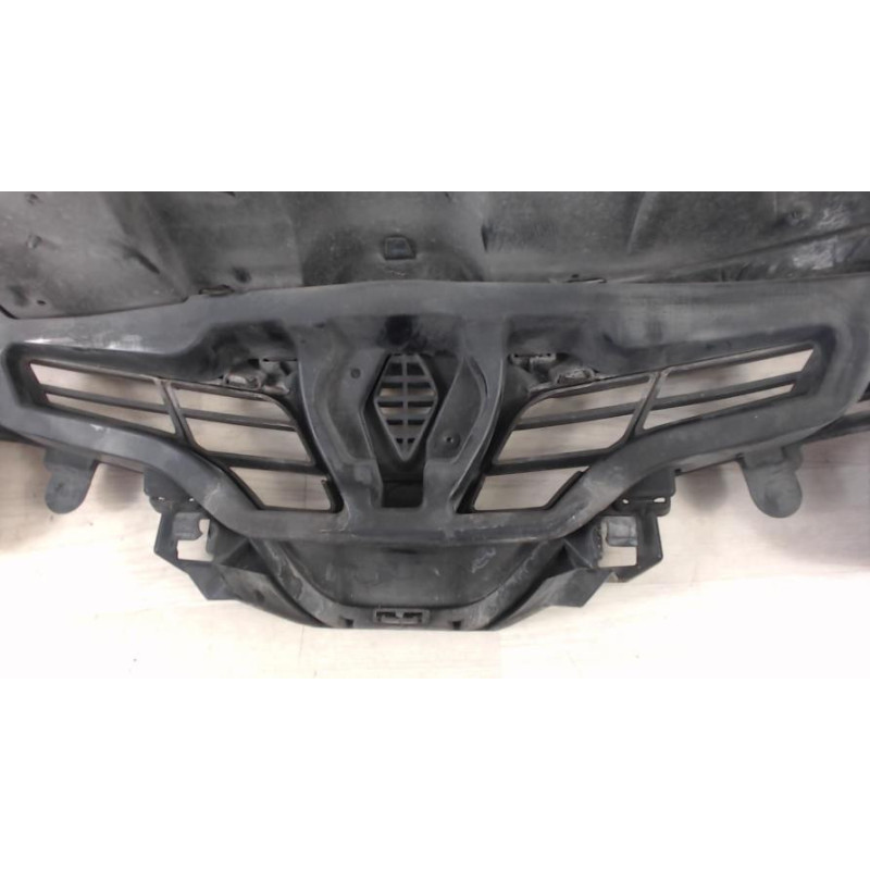 Calandre RENAULT CLIO 4 PHASE 1 d’occasion
