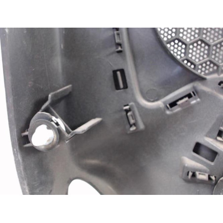 Panneau de porte avant gauche RENAULT CLIO 4 PHASE 1 d’occasion