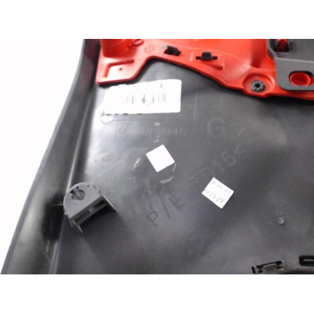 Panneau de porte avant gauche RENAULT CLIO 4 PHASE 1 d’occasion