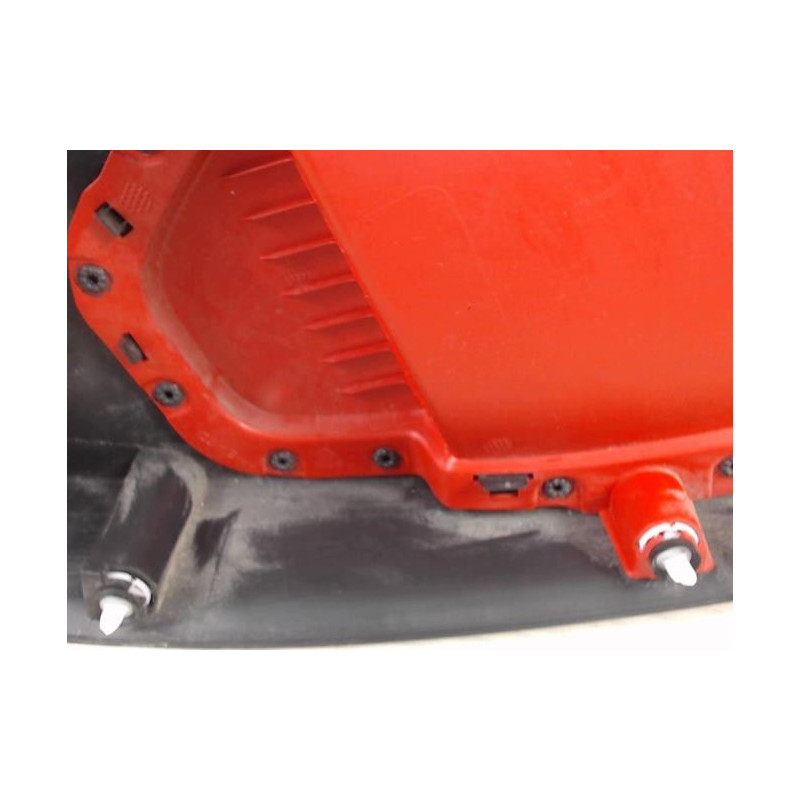 Panneau de porte arriere gauche RENAULT CLIO 4 PHASE 1 d’occasion