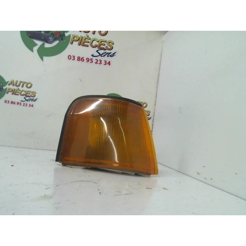 Optique avant secondaire droit (feux)(clignotant) FIAT UNO PHASE 1 d’occasion