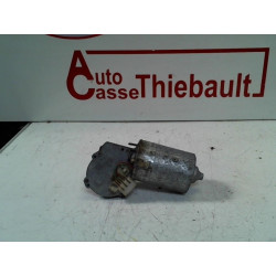 Mot. essuie glace avant VOLKSWAGEN POLO IV (9N1) PHASE 1 d’occasion
