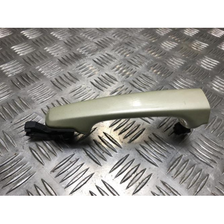 Poignee porte avant gauche VOLVO V 50 PHASE 2 BREAK d’occasion